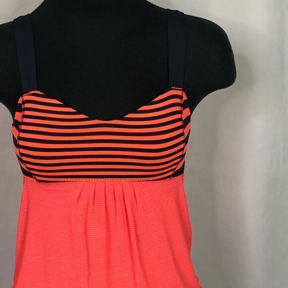 LuluLemon No Limits Stripe Athletic Tank - Women’s 4 - Picture 7 of 8